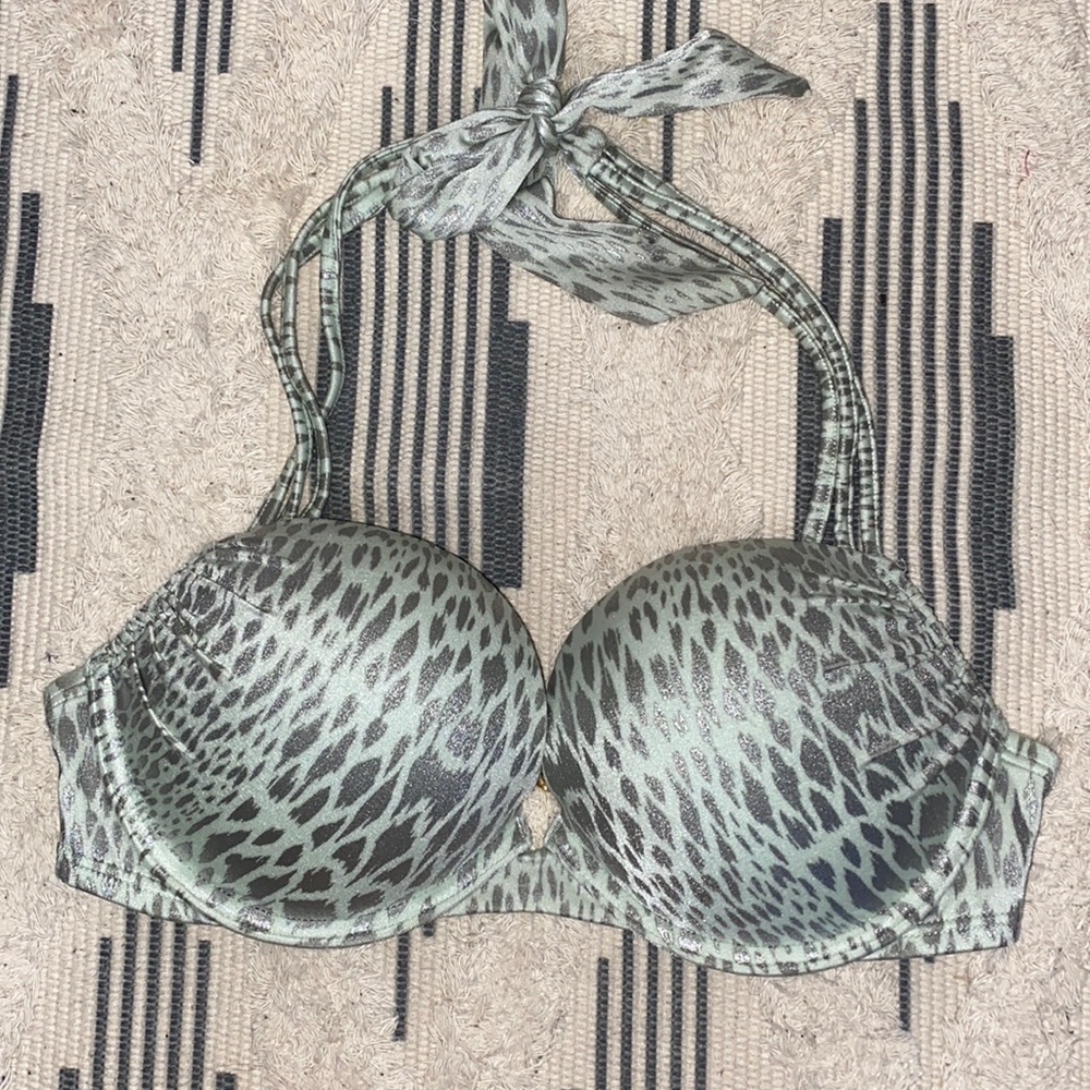 Victoria's Secret Bombshell Push Up Bikini Top 32C